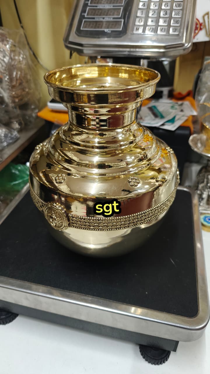 Brass Big Size Kalash / Kodapana with ganesh motif – Traditional Pooja & Home Décor