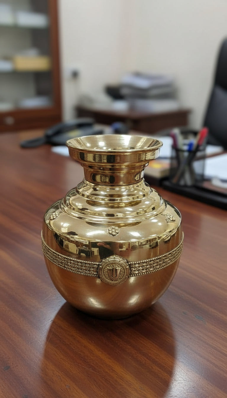 Pure brass finish Shanku chakra nama Kalash / Kodapana – Traditional Pooja & Home Décor