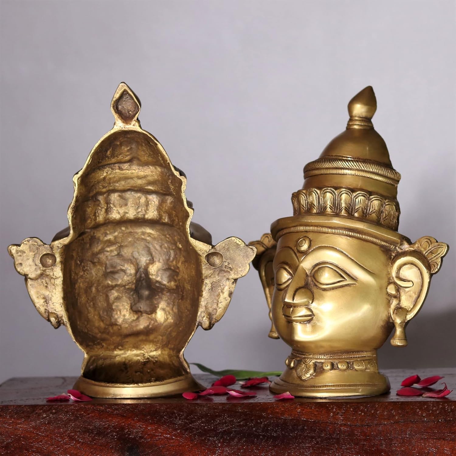 Brass Shiv Parvati Face – Divine Wall Hanging for Pooja & Home Décor