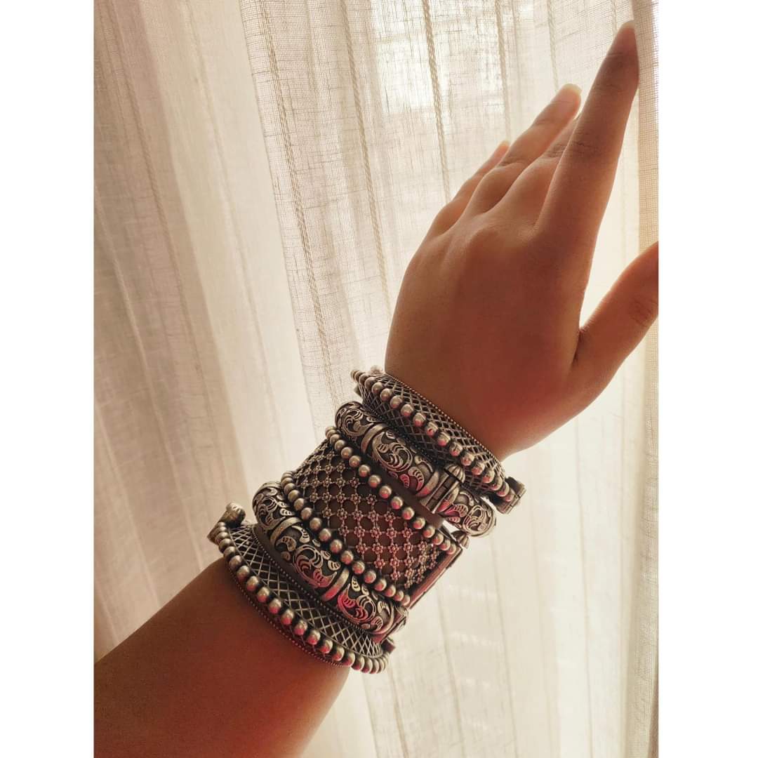 set of 5 oxidized Silver replica openable bangles combo set