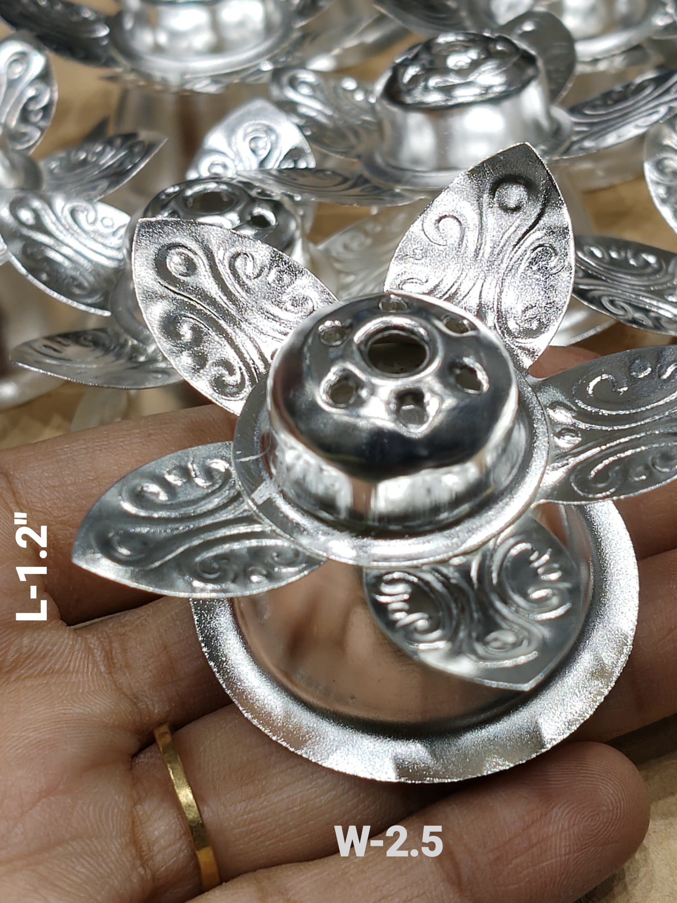 Silver Plated Leaf Agarbatti Stand/Incense Holder, Set of 12 Pieces