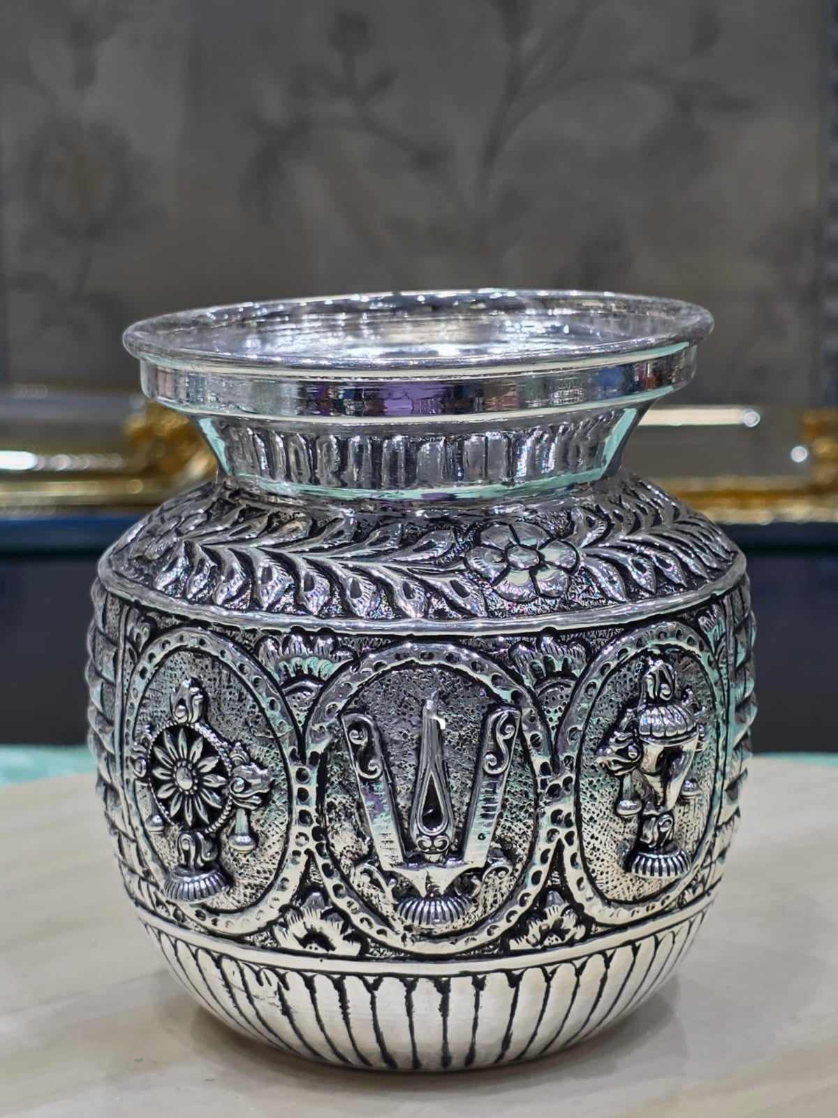 German Silver Shanku Chakra Kalash for Housewarming & Diwali Pooja Décor