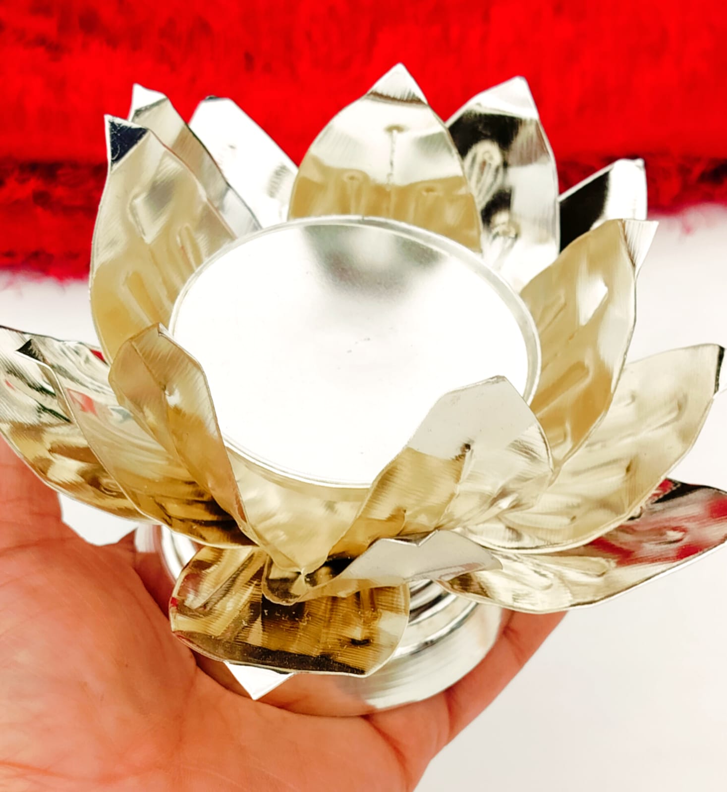 German Silver Lotus sing Hasan for Goddess Lakshmi Statue