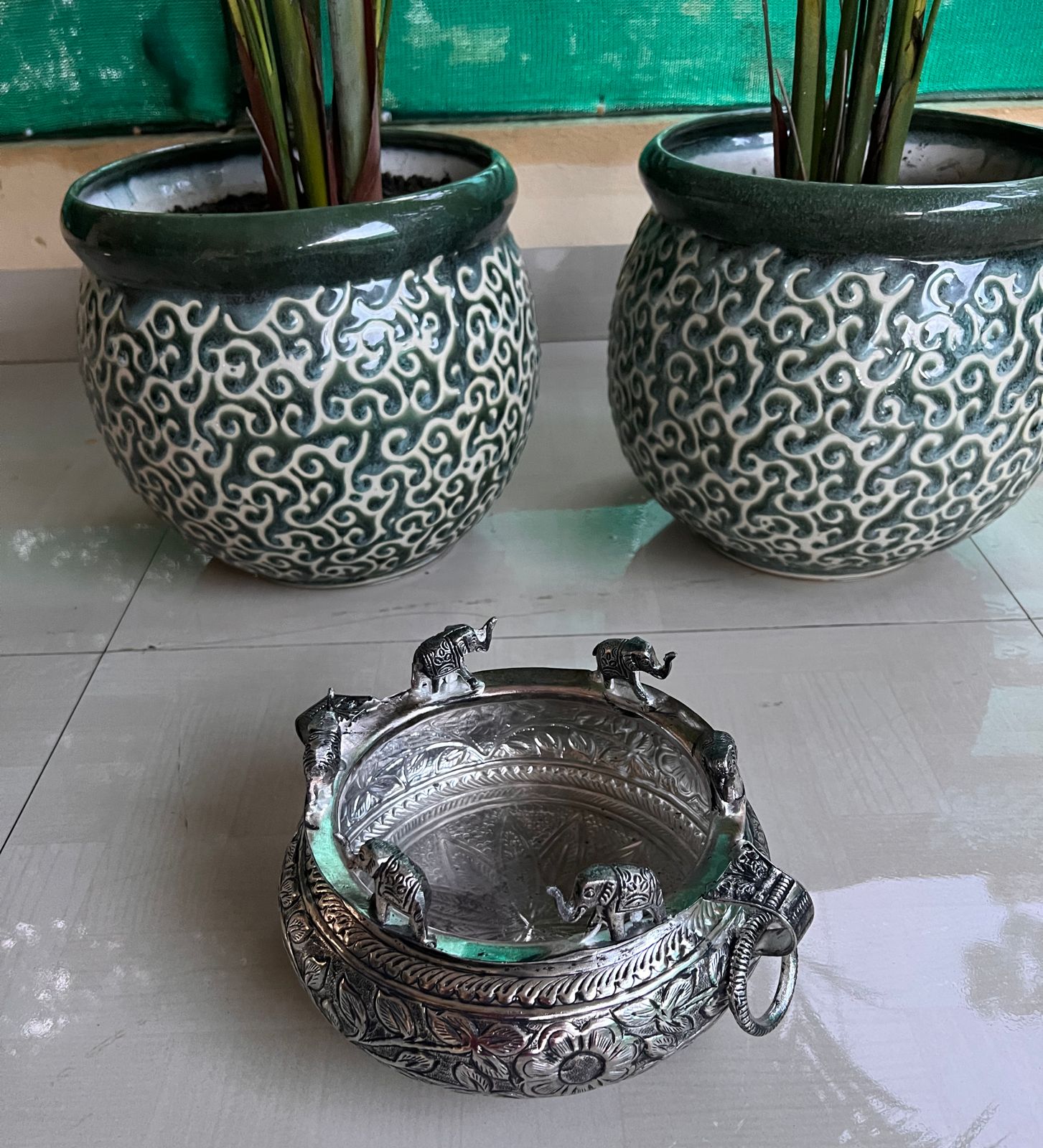 German silver Antique finish beautiful elephant urli bowl