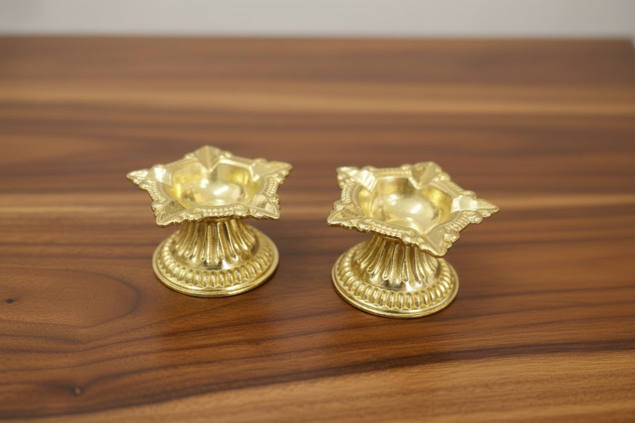 Brass Set of 10 Diyas – Traditional Lamps for Diwali & Housewarming Puja
