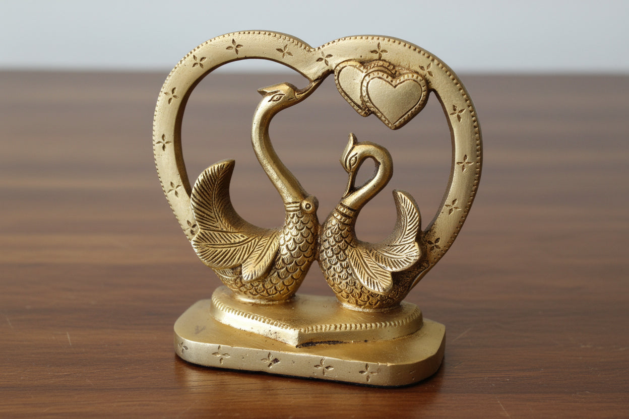 Brass Two Swan with Heart – Elegant Home Décor & Gift Piece