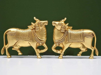 a Beautiful Brass Wall Mounted Cows showpiece, Home décor, Wall Hanging