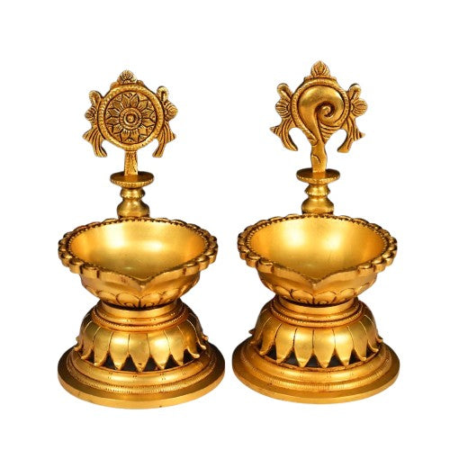 set of 2 Super fine brass sankha chakra Diya set