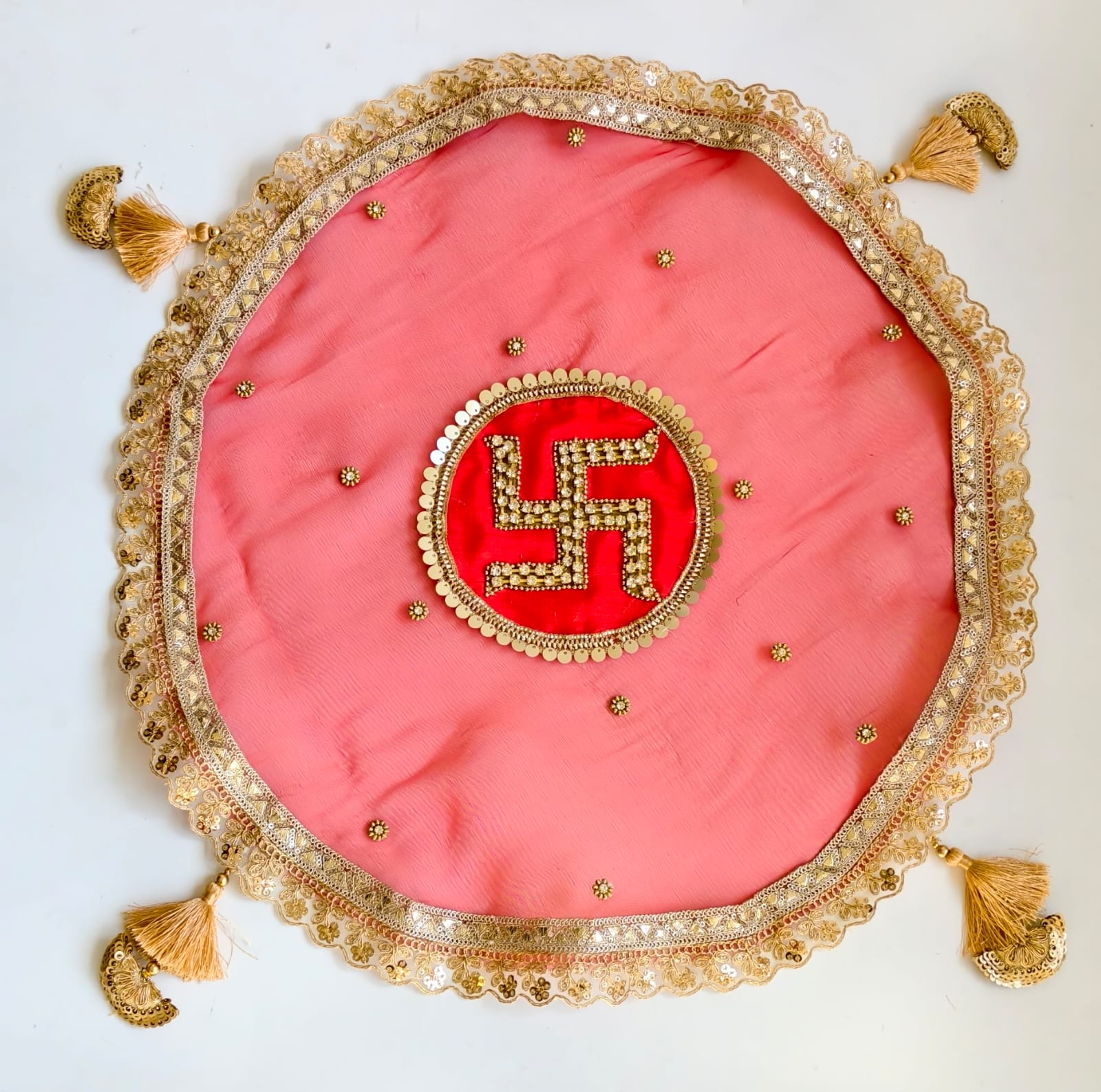 Round Thal Cover – 20 Inch Diameter, Diamonte Work with Premium Laces & Intricate Motifs for Festive Pooja Décor, peach