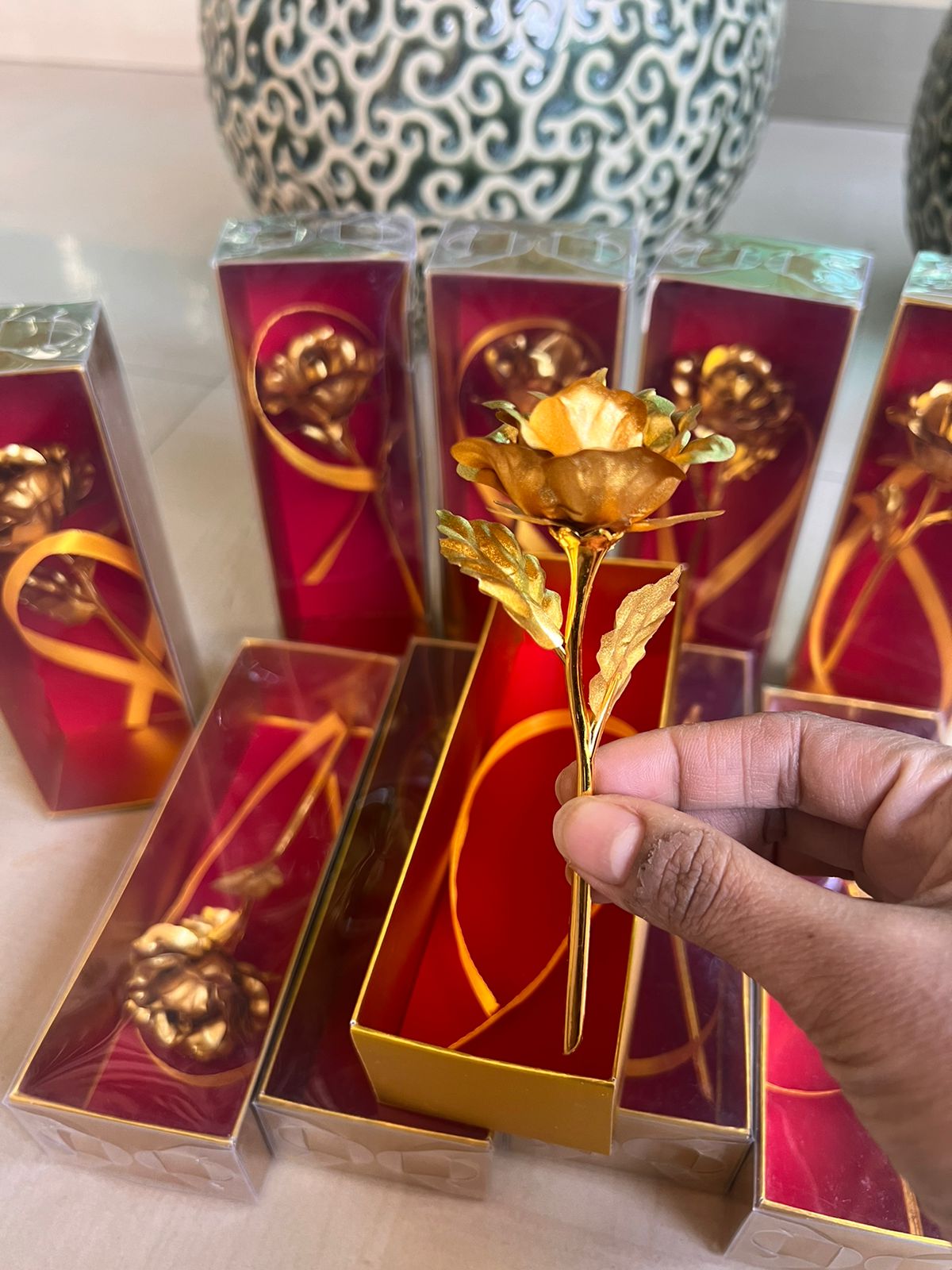 Gold Plated Rose in See Through Gift Box for Welcome and Gifting, Set of 5 Pieces