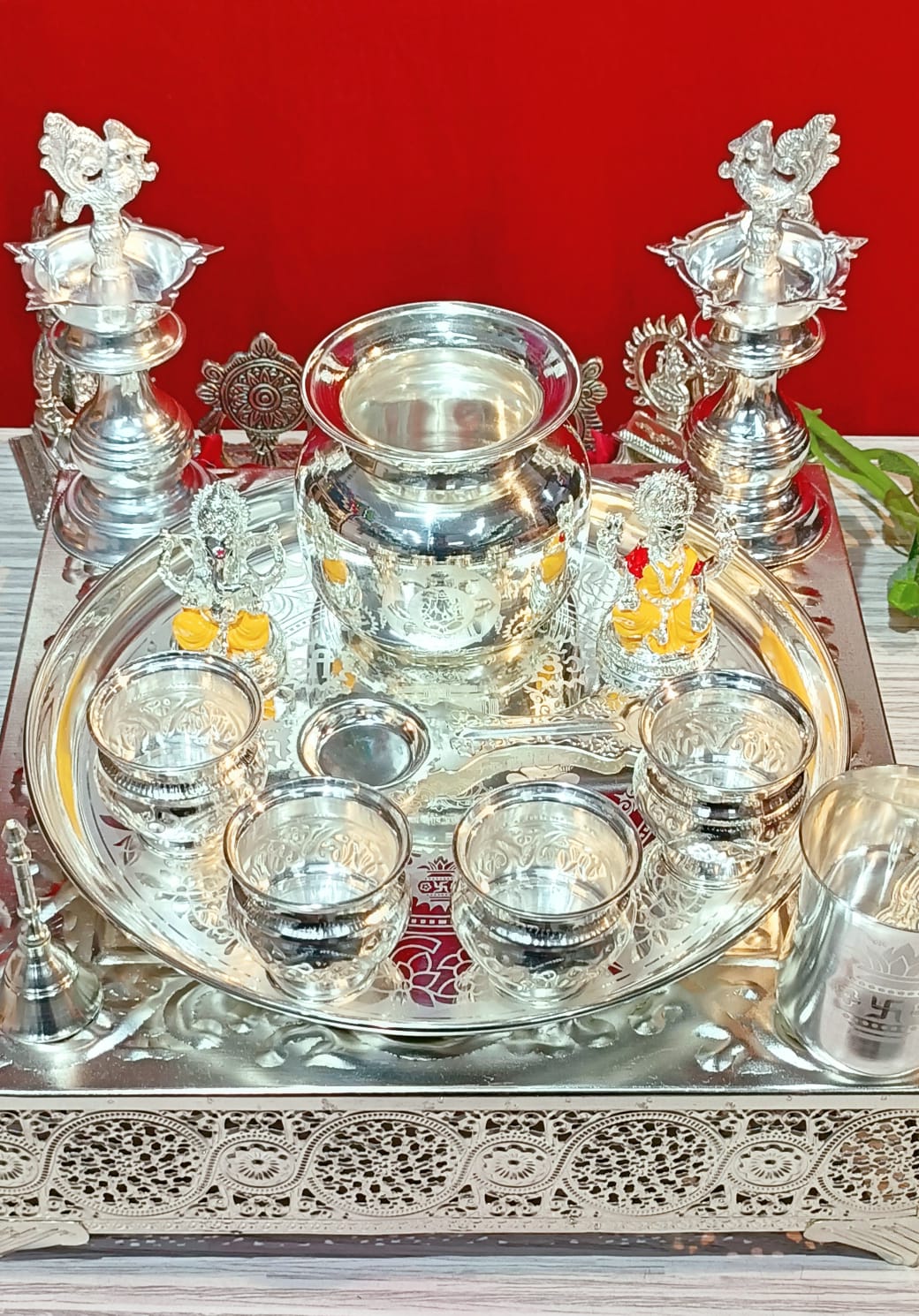German Silver Pooja thali Set with Lakshmi Ganesh Idols for House Warming Pooja