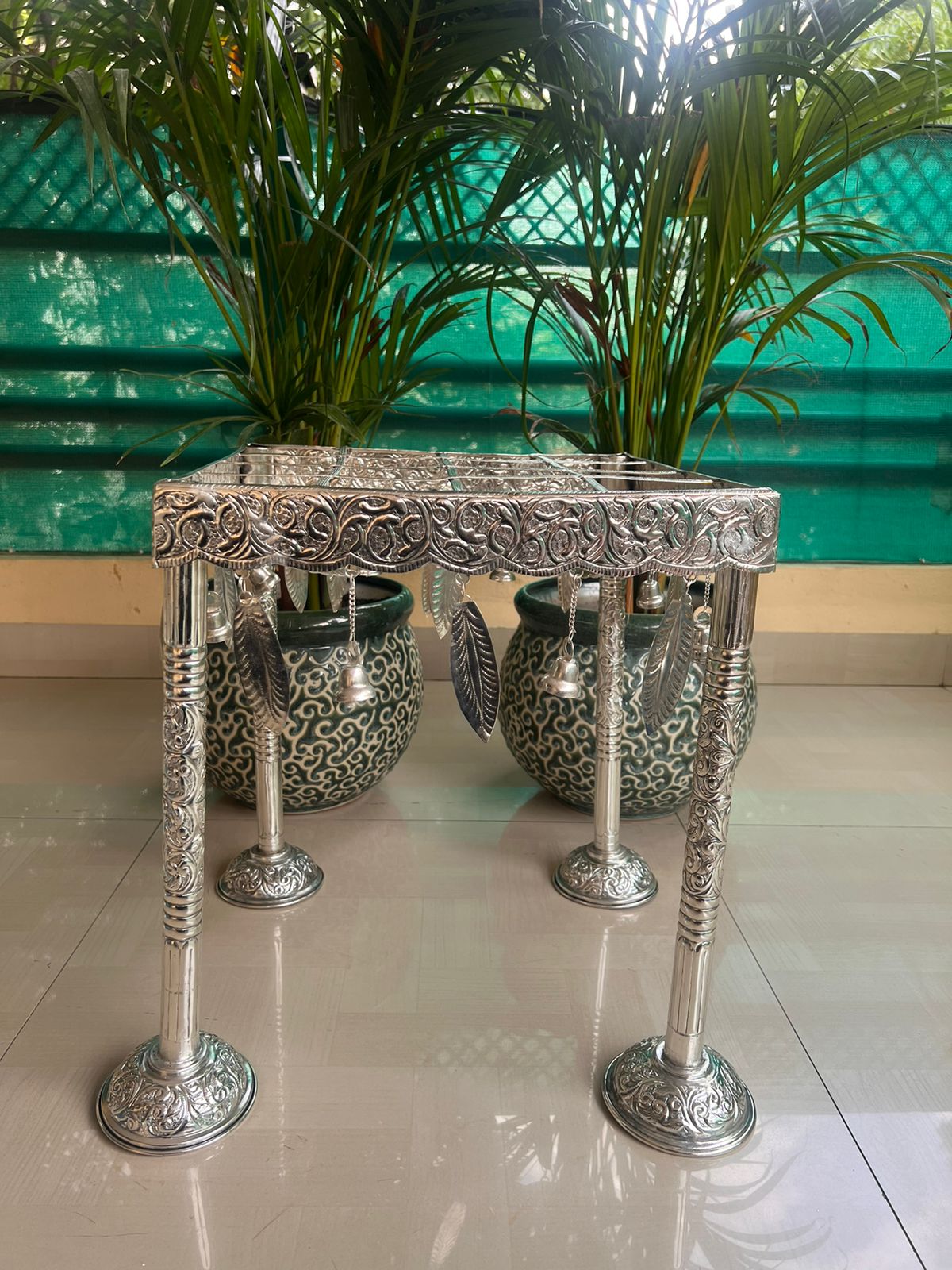 german silver Palavelli with stand for temple/ idols/ home décor/ pooja/ housewarming