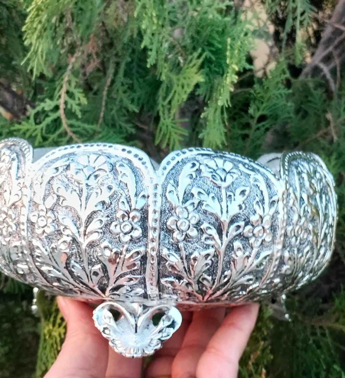 german silver lotus urli bowl for fruits/flower/home decor/gift item/festival