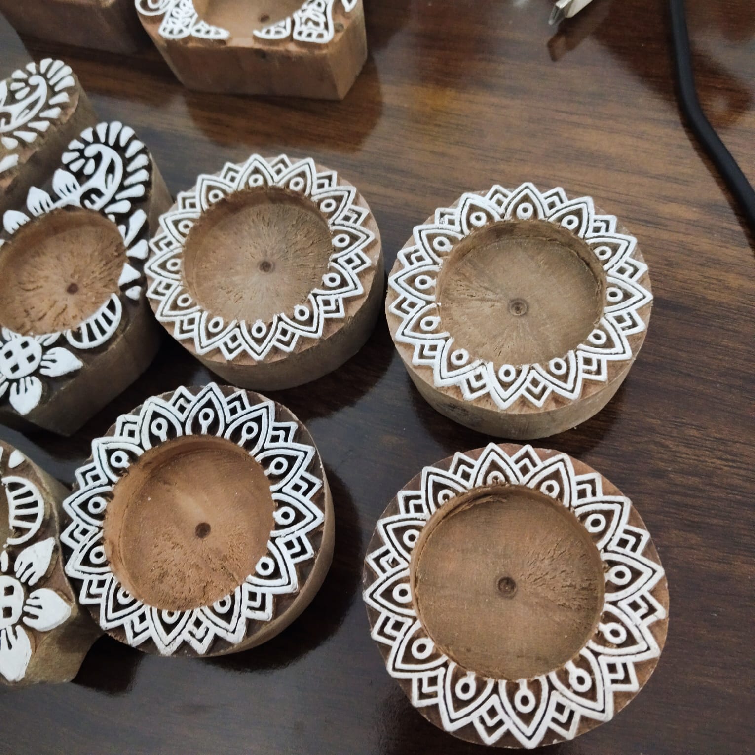 Wooden round flower Hand Block Tea Light Holder Set of 12 – Artistic Home Décor for Warmth, Tradition & Festive Glow