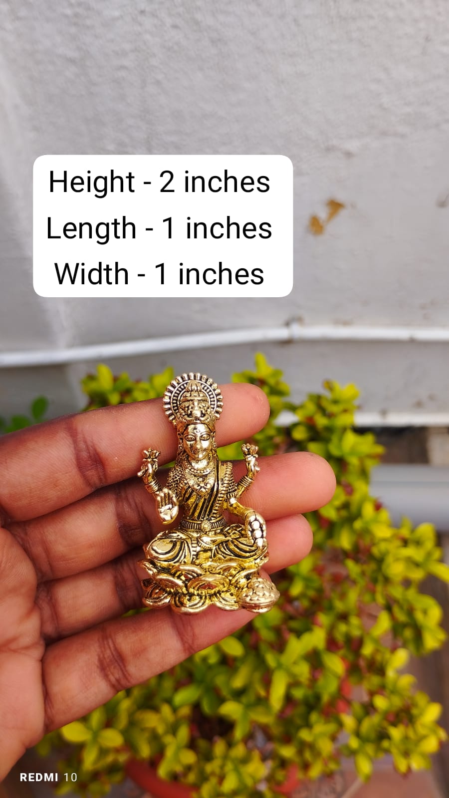 Handcrafted Brass Goddess Lakshmi Statue – Wealth & Prosperity Symbol