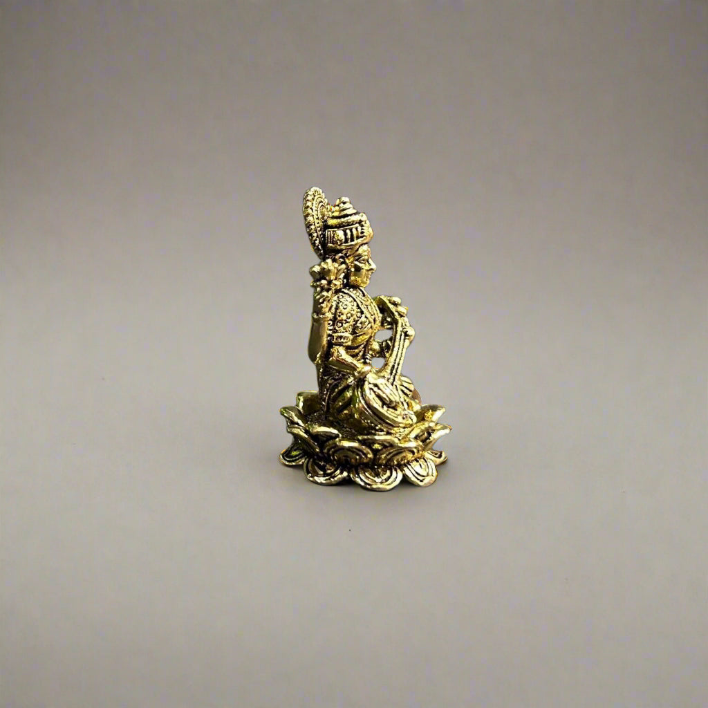 Brass small Saraswati Idol – Divine Symbol of Wisdom, Music & Learning for gift/ home/office
