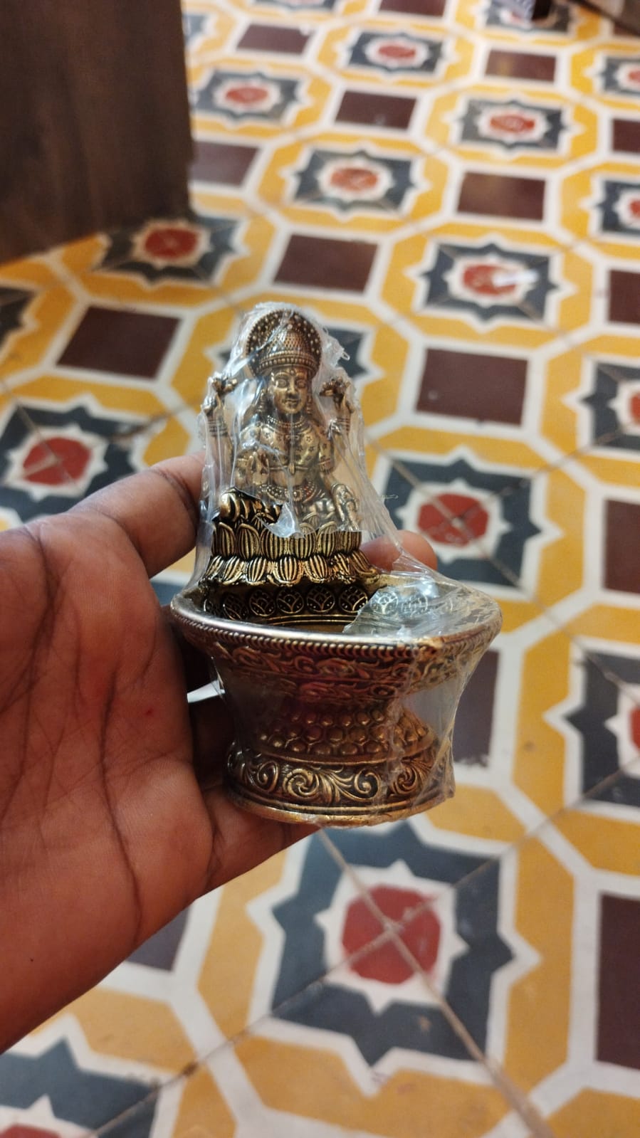 Set of 2 Brass Lakshmi Diya – Radiant Symbols of Wealth, Wisdom & Divine Grace