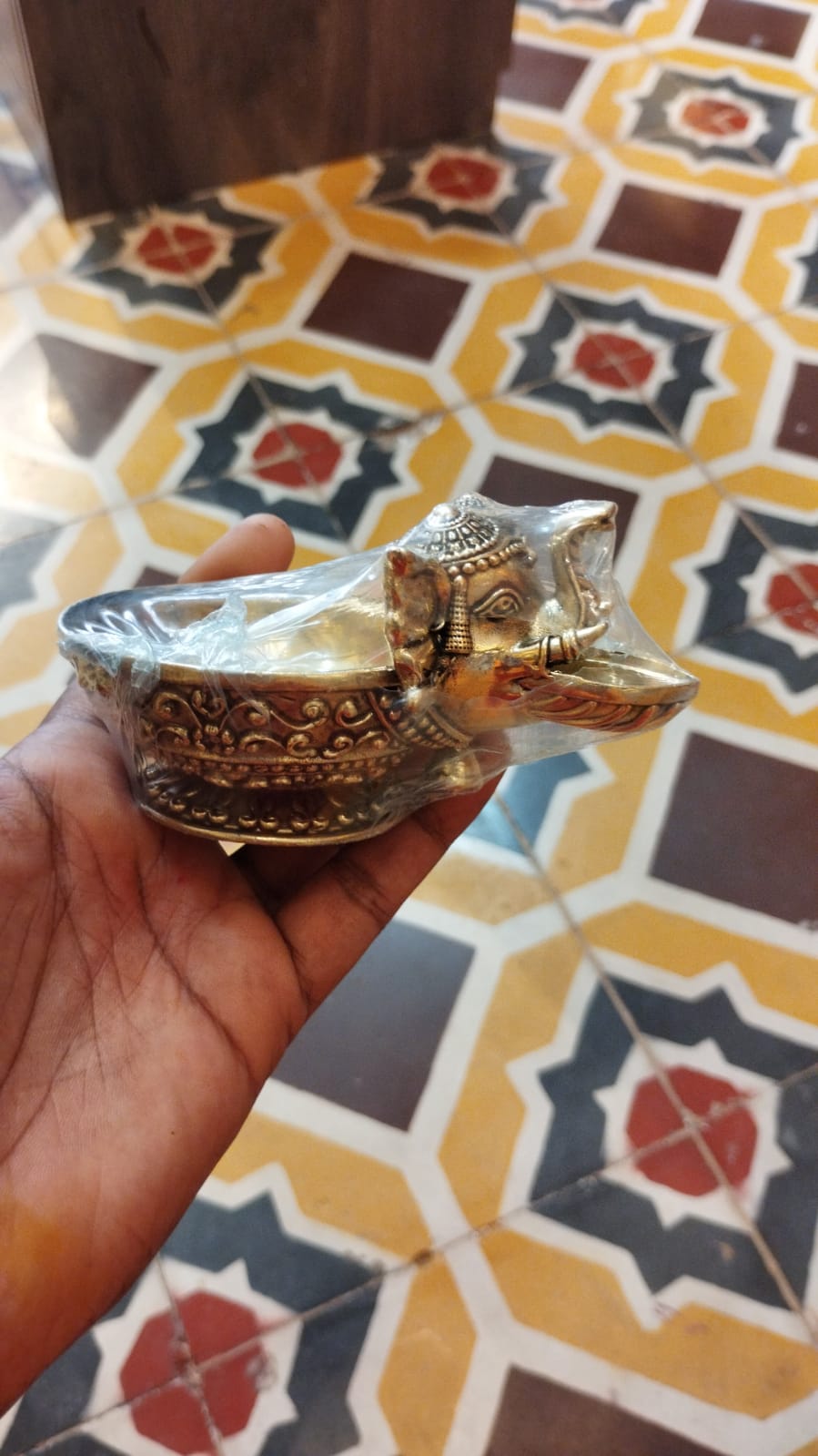 Set of 2 Brass Elephant Diya – Auspicious Symbols of Strength, Wisdom & Light