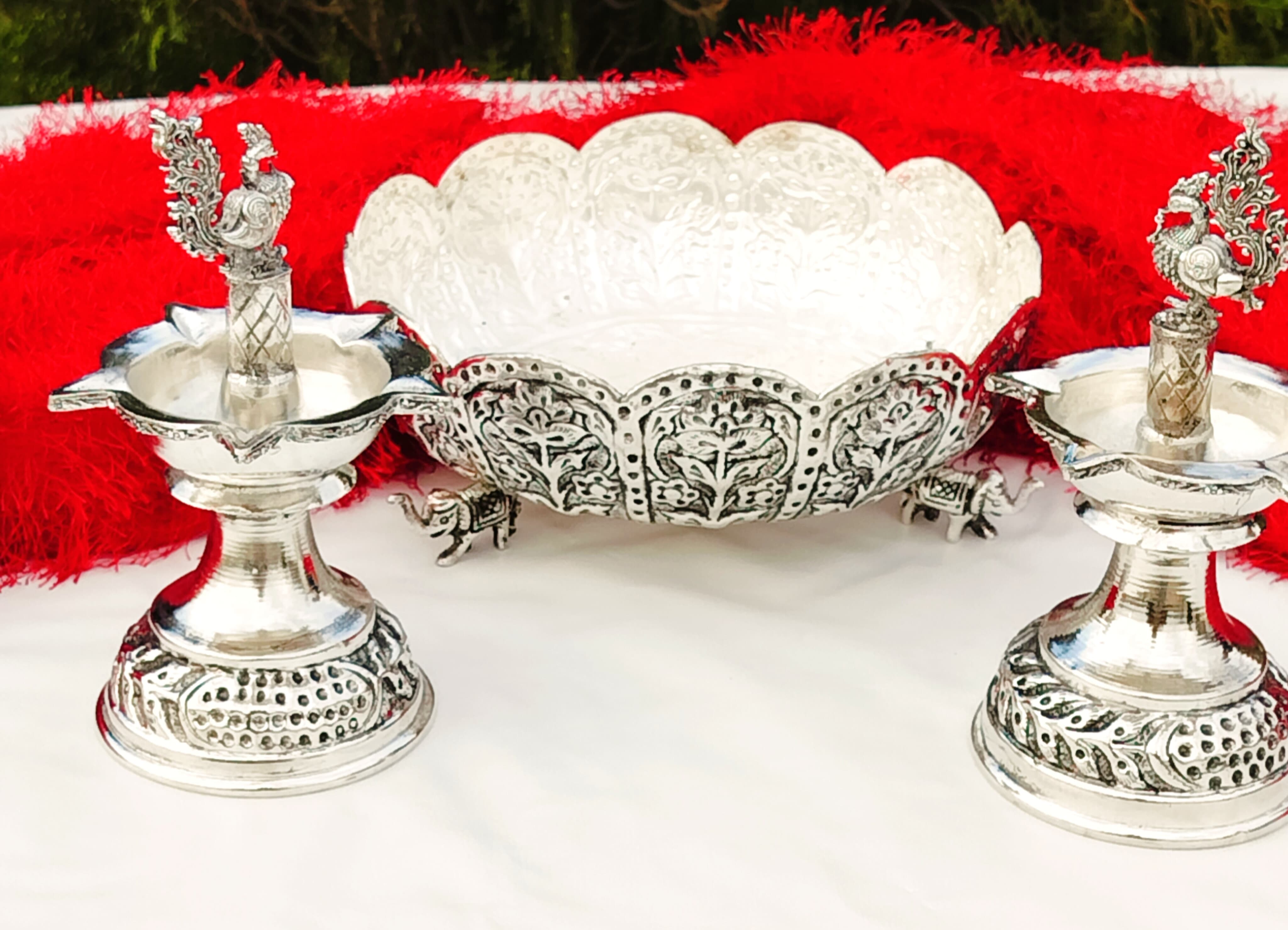 german silver Decorative urli Bowl with Lamp, Silver