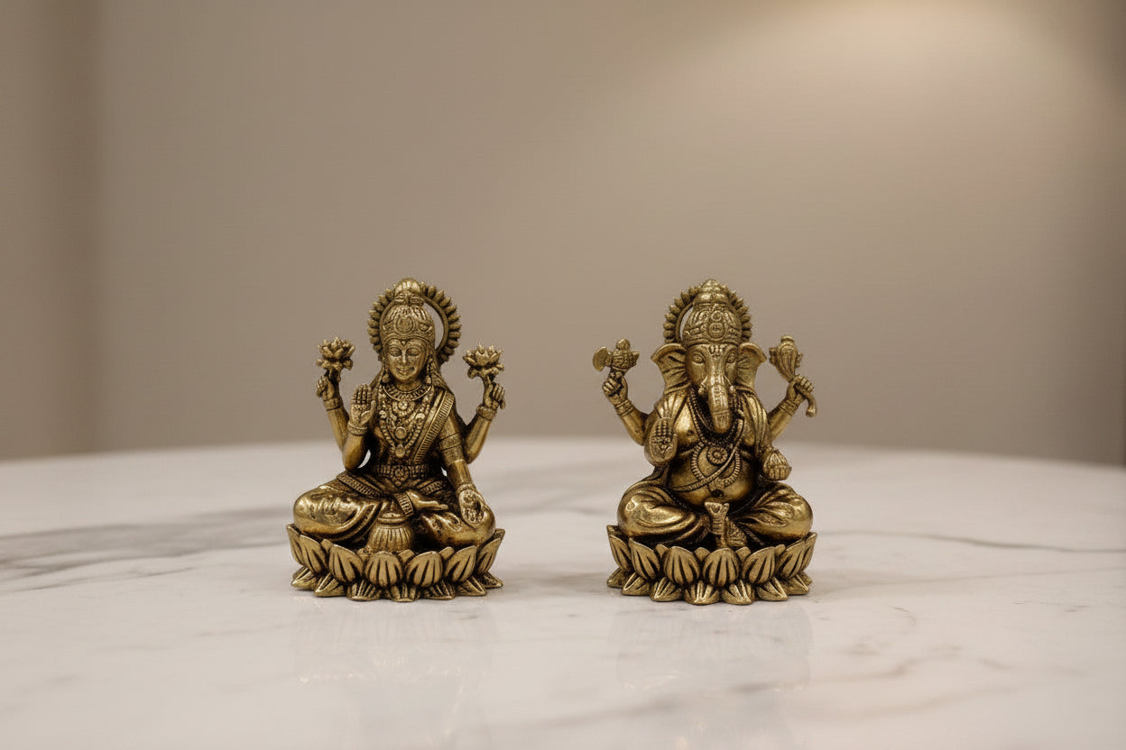 Brass Lakshmi Ganesh Idol on lotus – Divine Home Temple Décor, small size