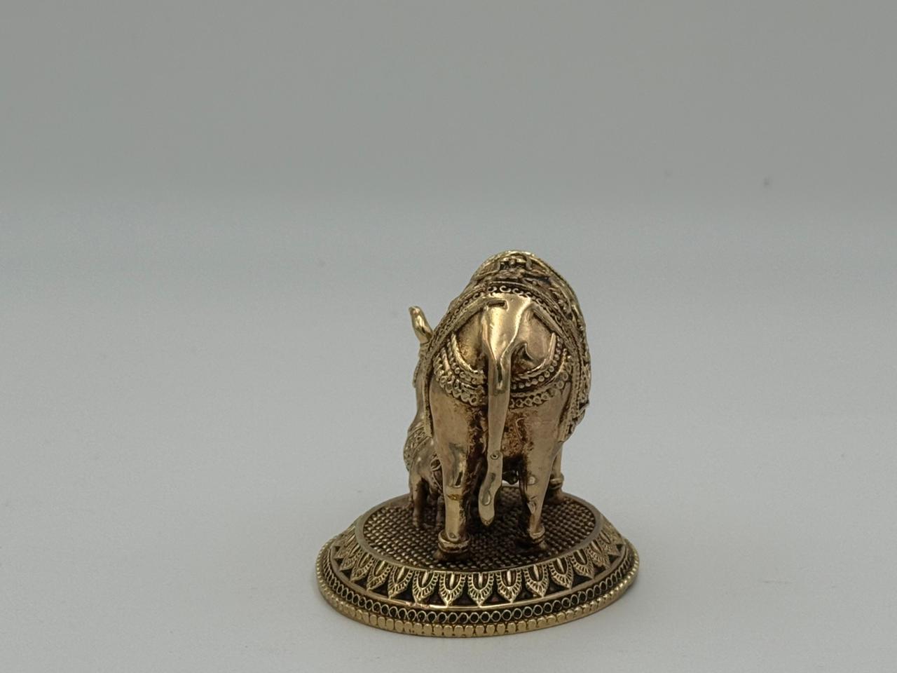 Brass Small Cow and Calf Statue – Sacred Kamdhenu Idol for Temple & Home Décor