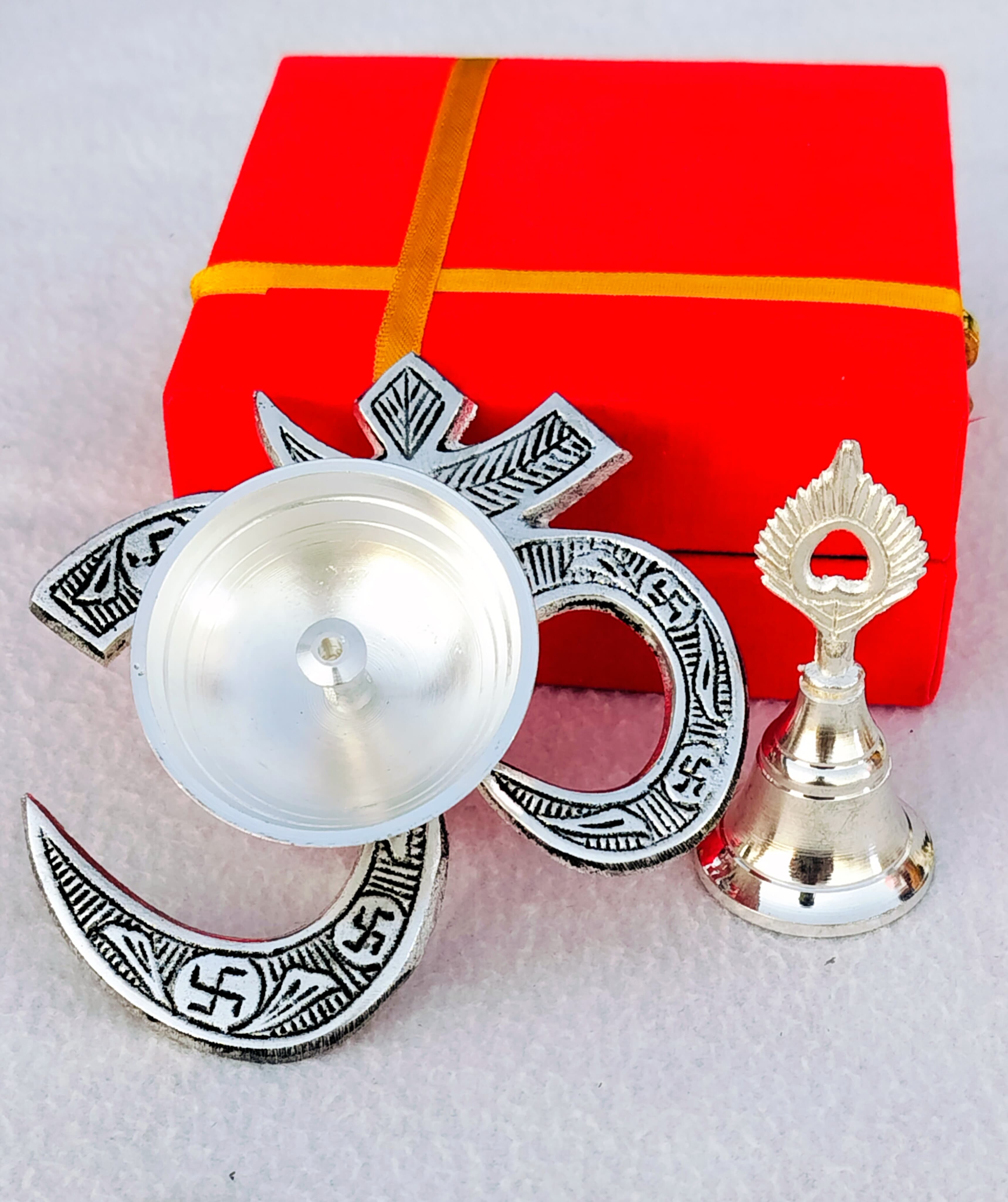German silver Om design diya with bell 5 sets  for give away/ diwali in velvet box