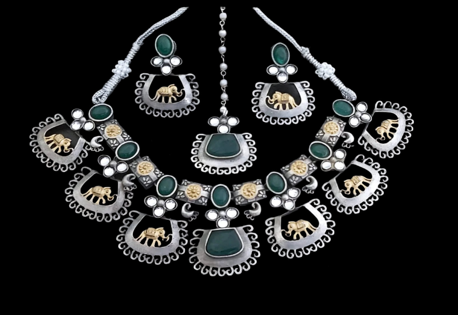German silver oxidized choker necklace set with matching earrings and maang tika