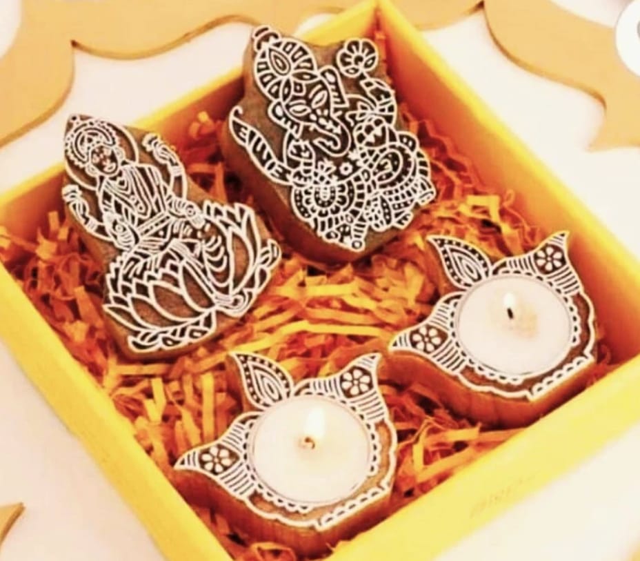 wooden Laxmi Ganesh ji with tealigh candle holder , set of 4 pieces