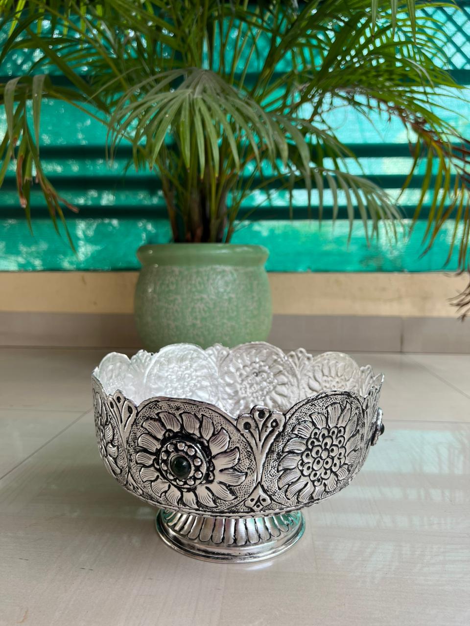 German silver Beautifully carved stand fruit/snacks bowl with stone work