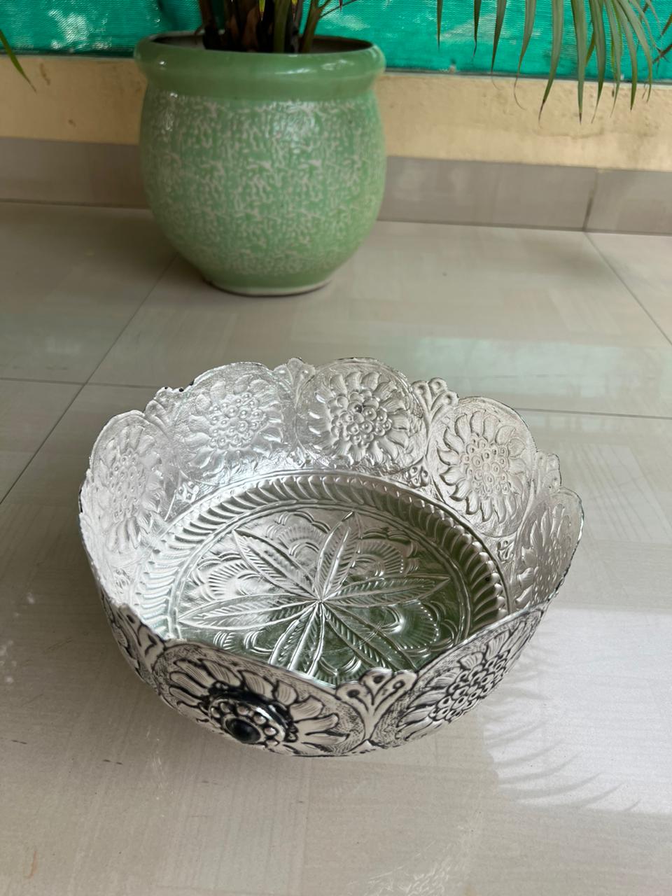 German silver Beautifully carved stand fruit/snacks bowl with stone work