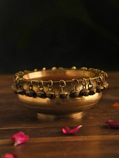 brass urli bowl for fruits/snacks/home décor/gift item