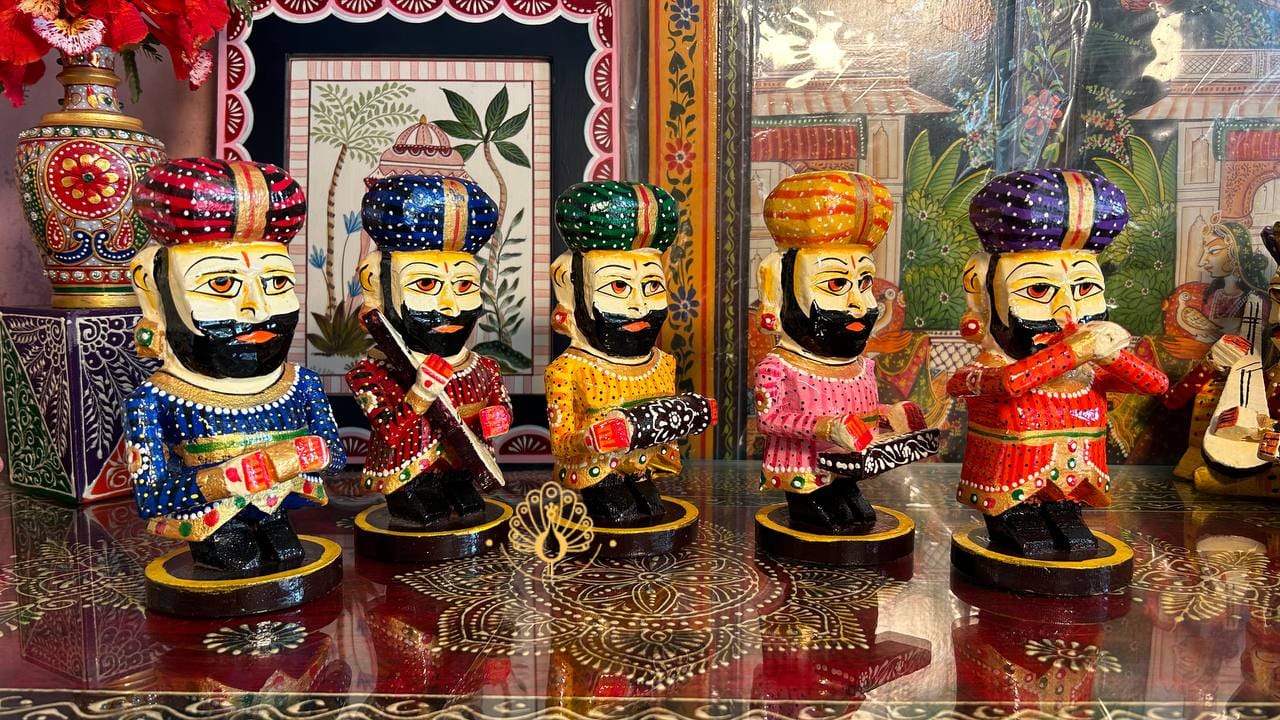 Handpainted Wooden Rajasthani Baarat Band Set of 5 | Indian Wedding Musician Figurines | Traditional Folk Art Home Décor Gift