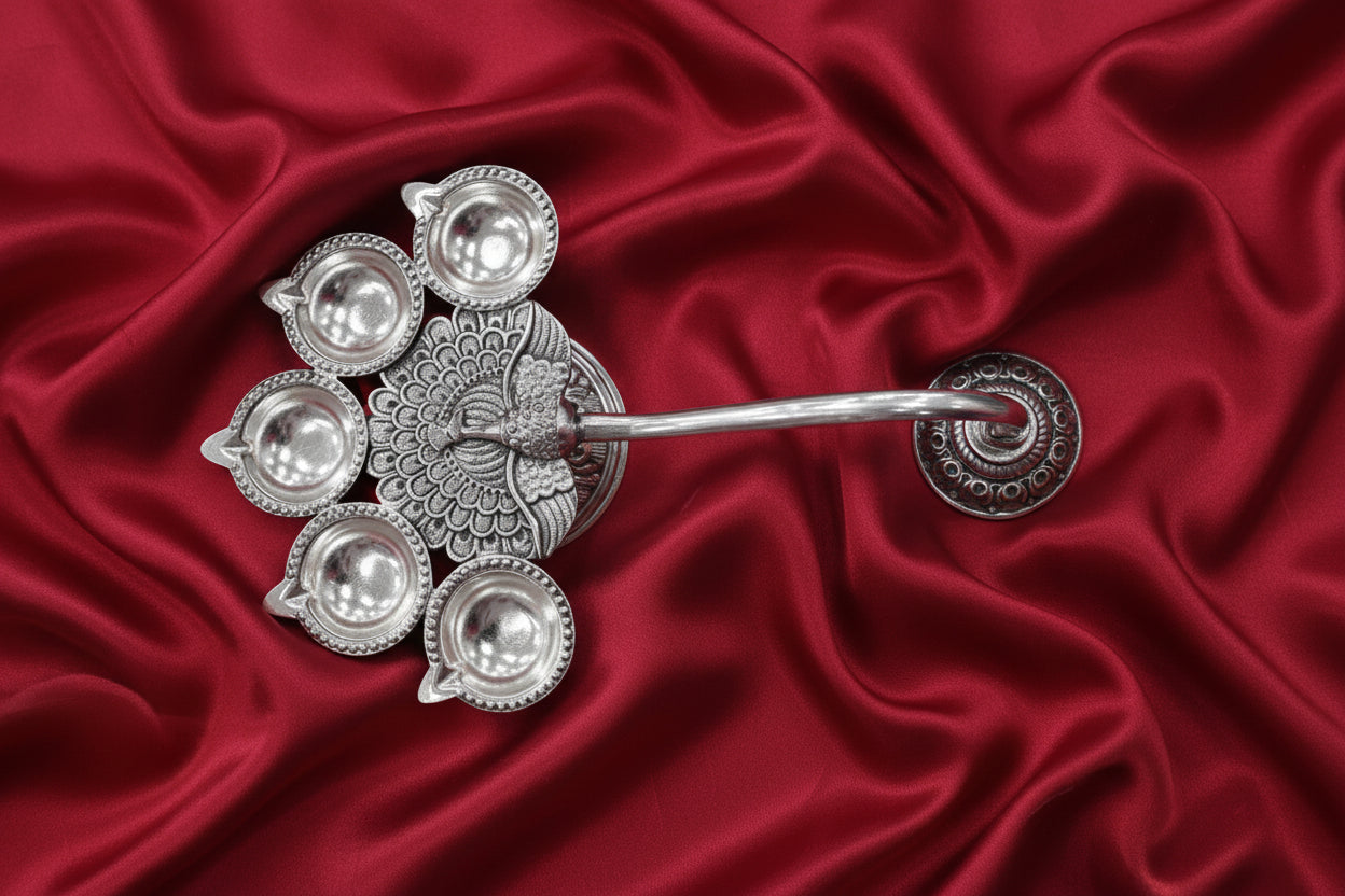Antique Pure Silver Plated 5 Diya Harathi – Elegant Traditional Lamp for Housewarming Pooja & Festive Décor