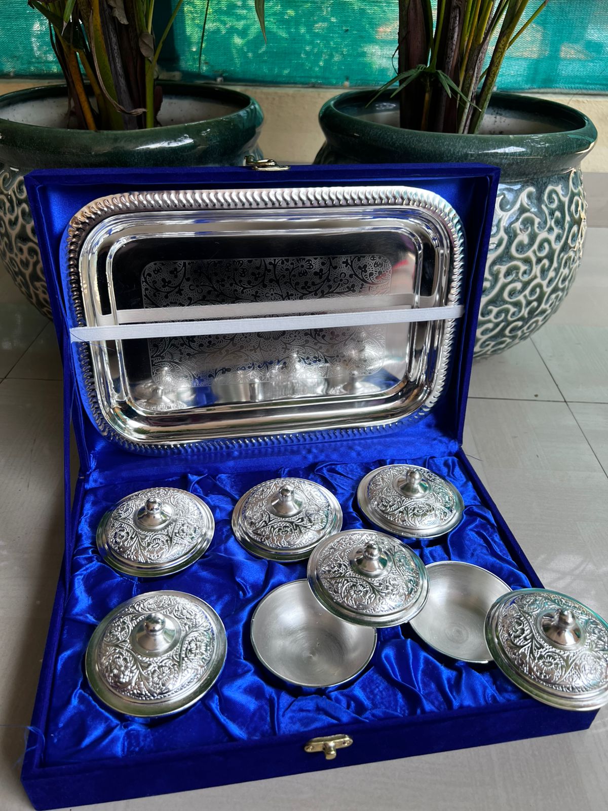 german silver 6 bowls with lid and tray set in gift box for diwali gifting