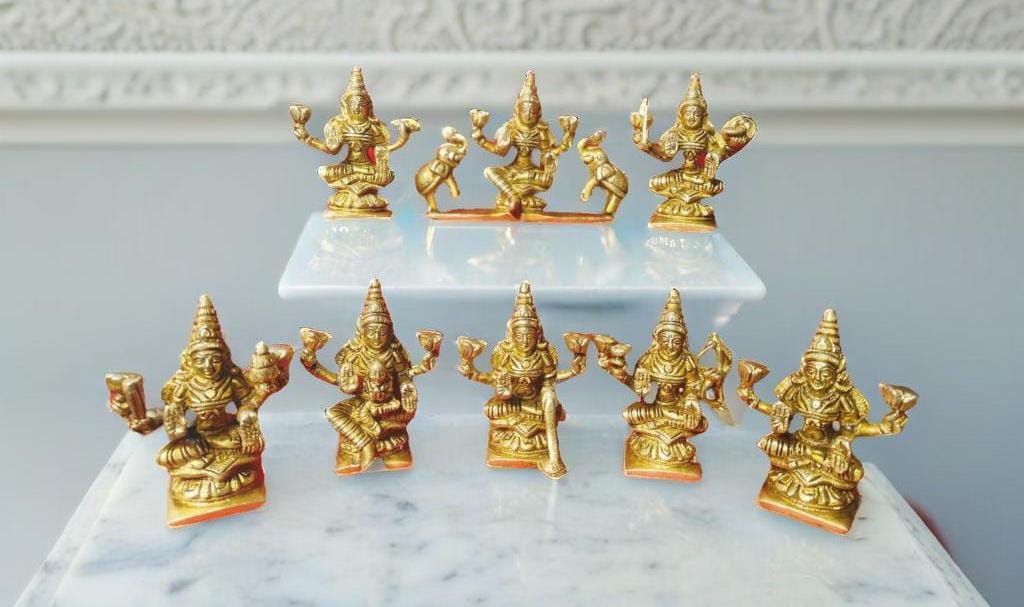 Set of 8 laxmiji/ashtha laxmi Set Brass for Temple/Home Decor/Gift Item, Gold,