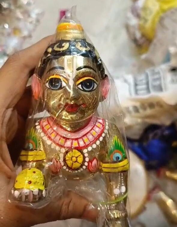 Brass Painted with Acrylic Color laddu Gopal Statue Idol for Home