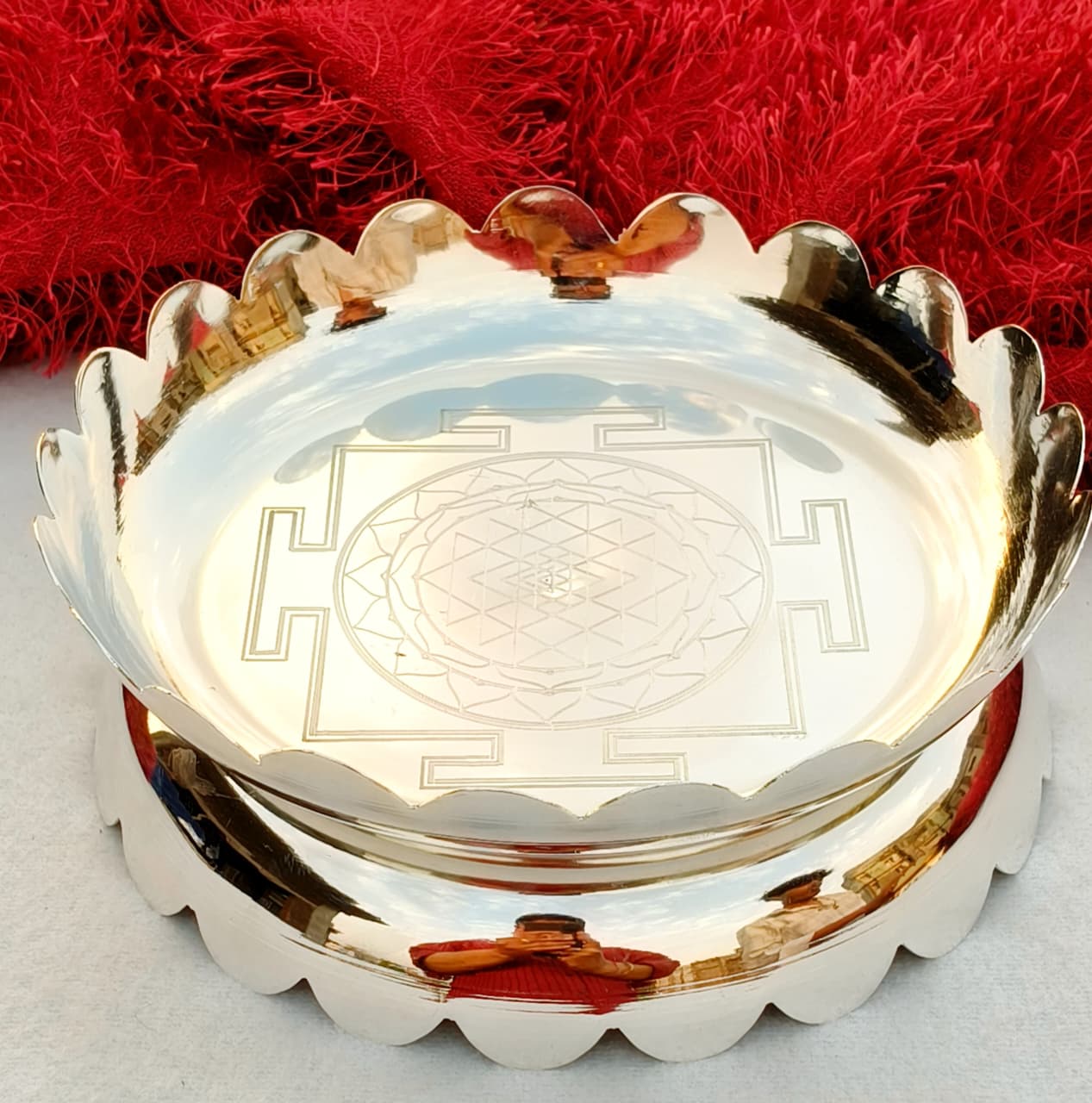 German Silver Shree Yantra Engraved Abhishekam Lotus Urli Taman stand  – Sacred Pooja & Festive Décor, silver