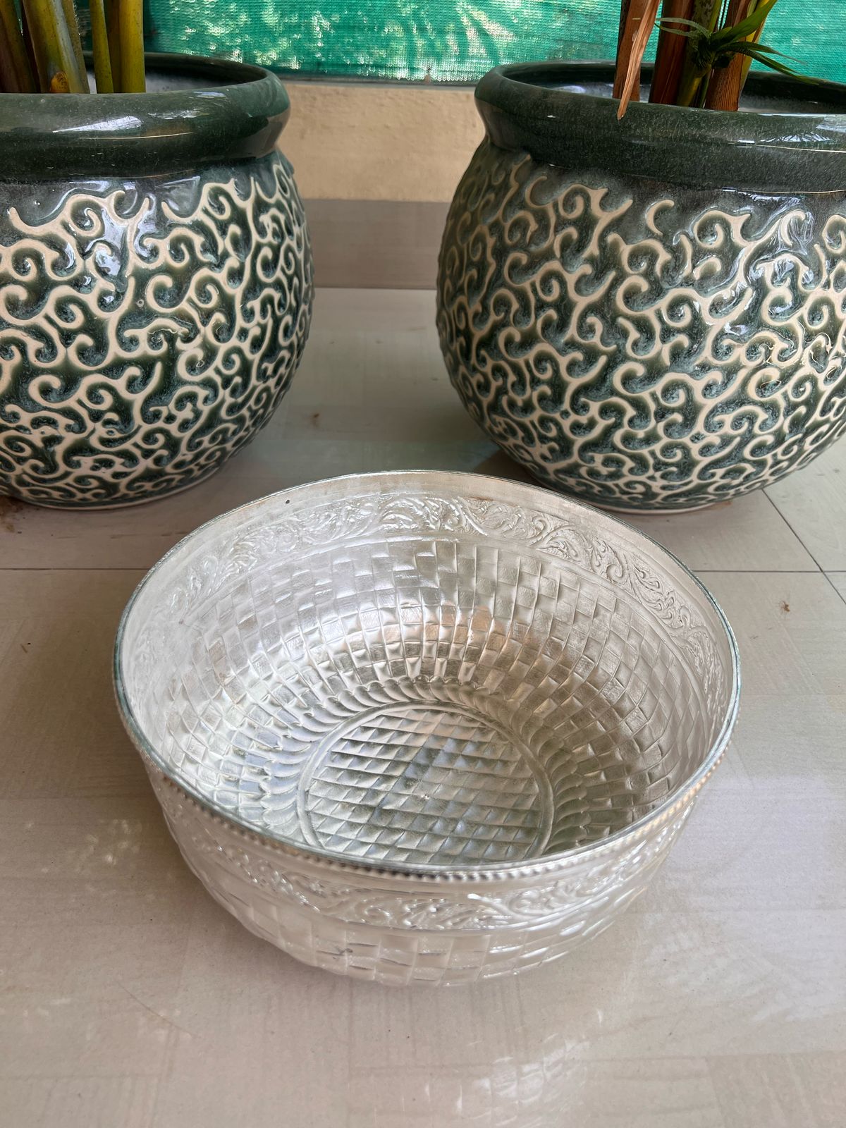 german silver check design bowl for home décor/ fruits/ snacks/ gift item