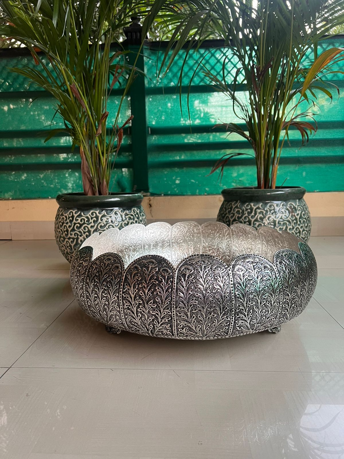 German silver fully carved flower design big size urli bowl for home décor/ gift item