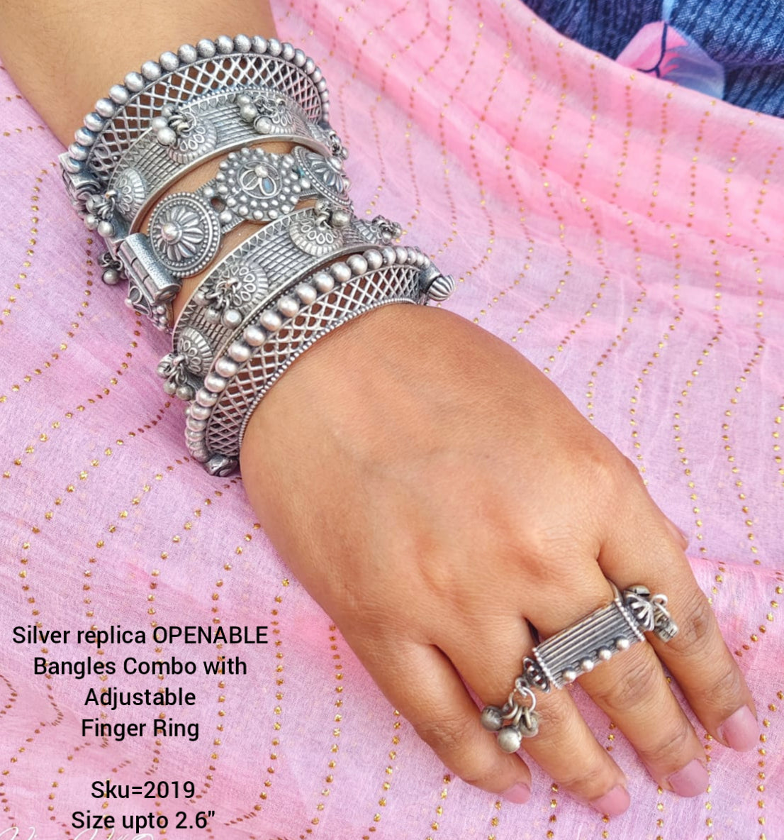 oxidized bangle set of 5 pieces looks good on any women.