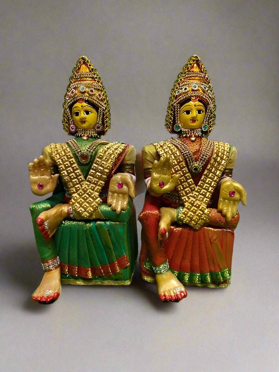 lakshmi doll with face and jewelry for vara lakshmi pooja set