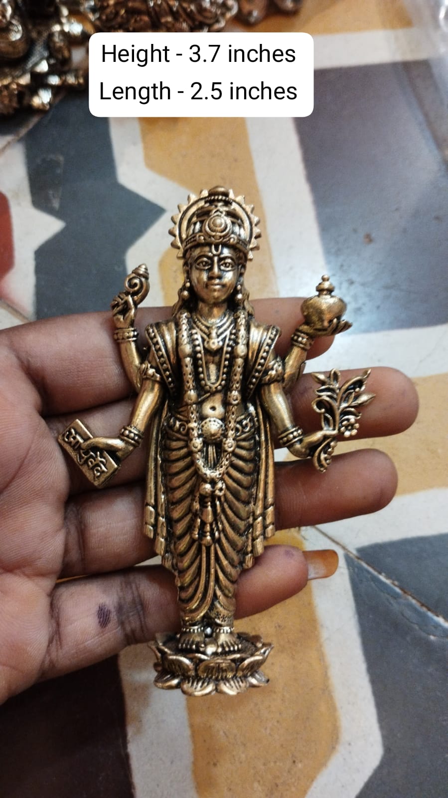 Handcrafted Brass Dhanvantari Idol – Lord of Ayurveda for Home Temple