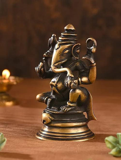 a Beautiful Brass Ganesh with Four Hands Statue/Home décor/showpiece diety for Temple