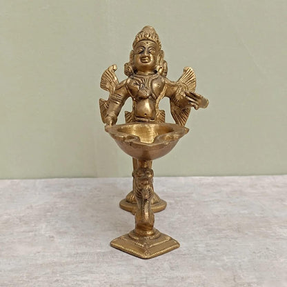 a beautiful Brass Garuda Aarti Diya Home décor/showpiece (L- 6in, W- 2.5in, H- 5in)