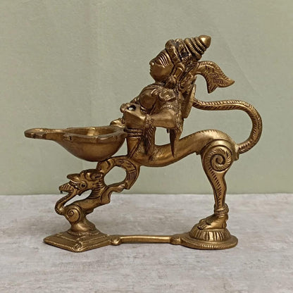 a beautiful Brass Garuda Aarti Diya Home décor/showpiece (L- 6in, W- 2.5in, H- 5in)