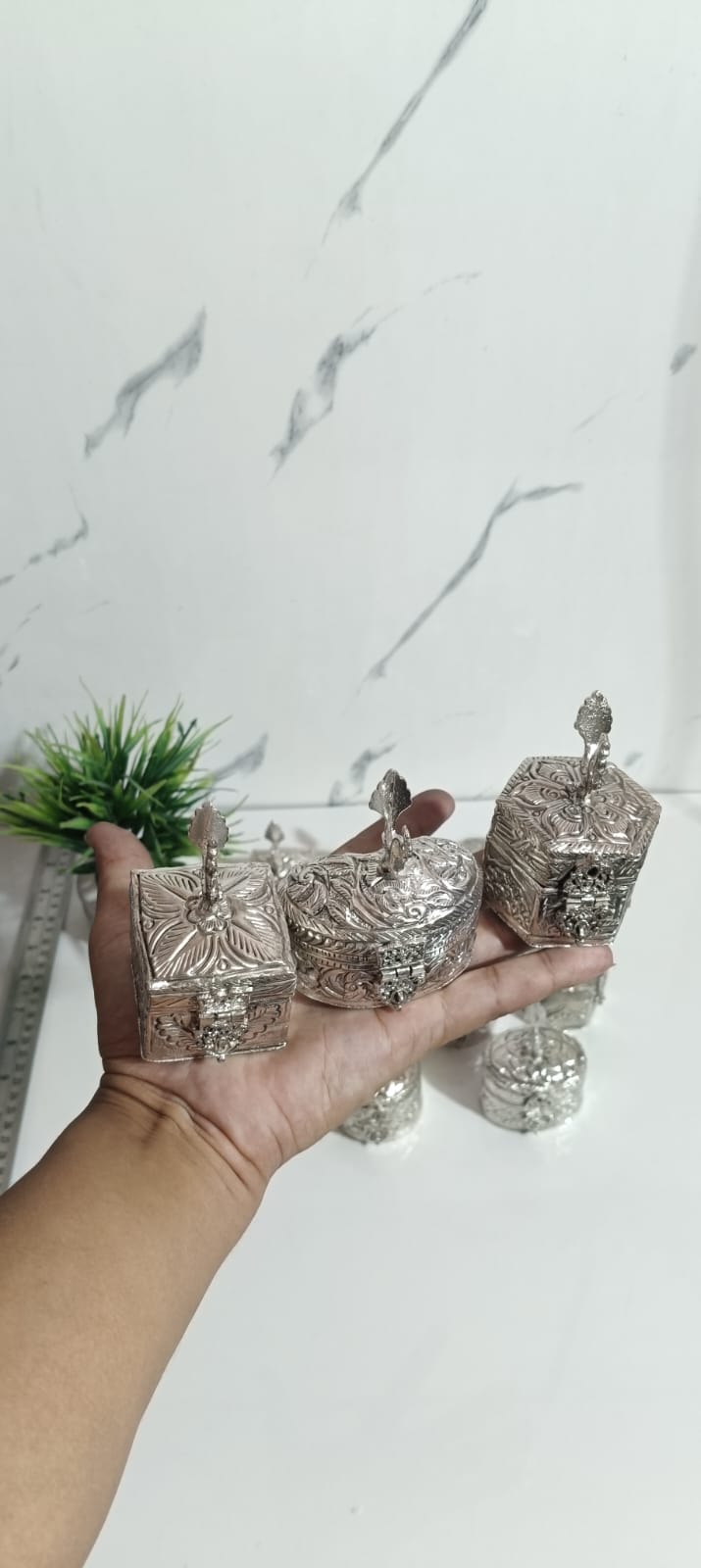German Silver Carving Dabbi with Peacock – Small Size Set of 10 Pooja & Gift Items