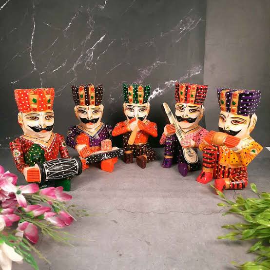 Wooden Colorful Hand Painted Musicians Set of 5 Pieces
