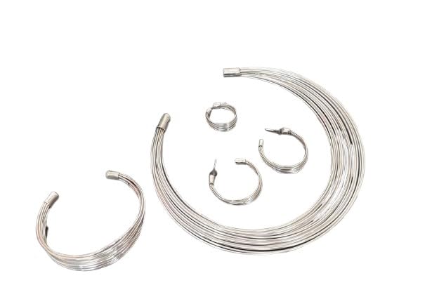 indiancraftsbykanika handmade Hasuli type necklace with matching earrings, ring, kada/bracelet for women