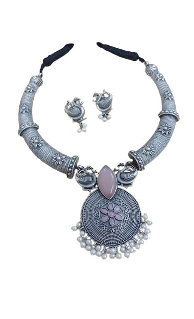 indiancraftsbykanika oxidized pearl work hasli pink stone necklace jewelry set with matching duck earrings