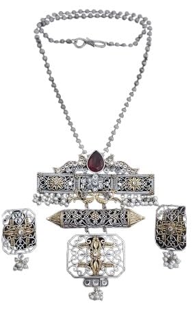 indiancraftsbykanika silver look pendant necklace with matching earrings looks good on any women